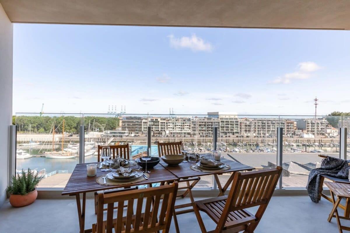 Huswell - Lovely New Apartment At The Harbor + Parking Brygge Exteriör bild