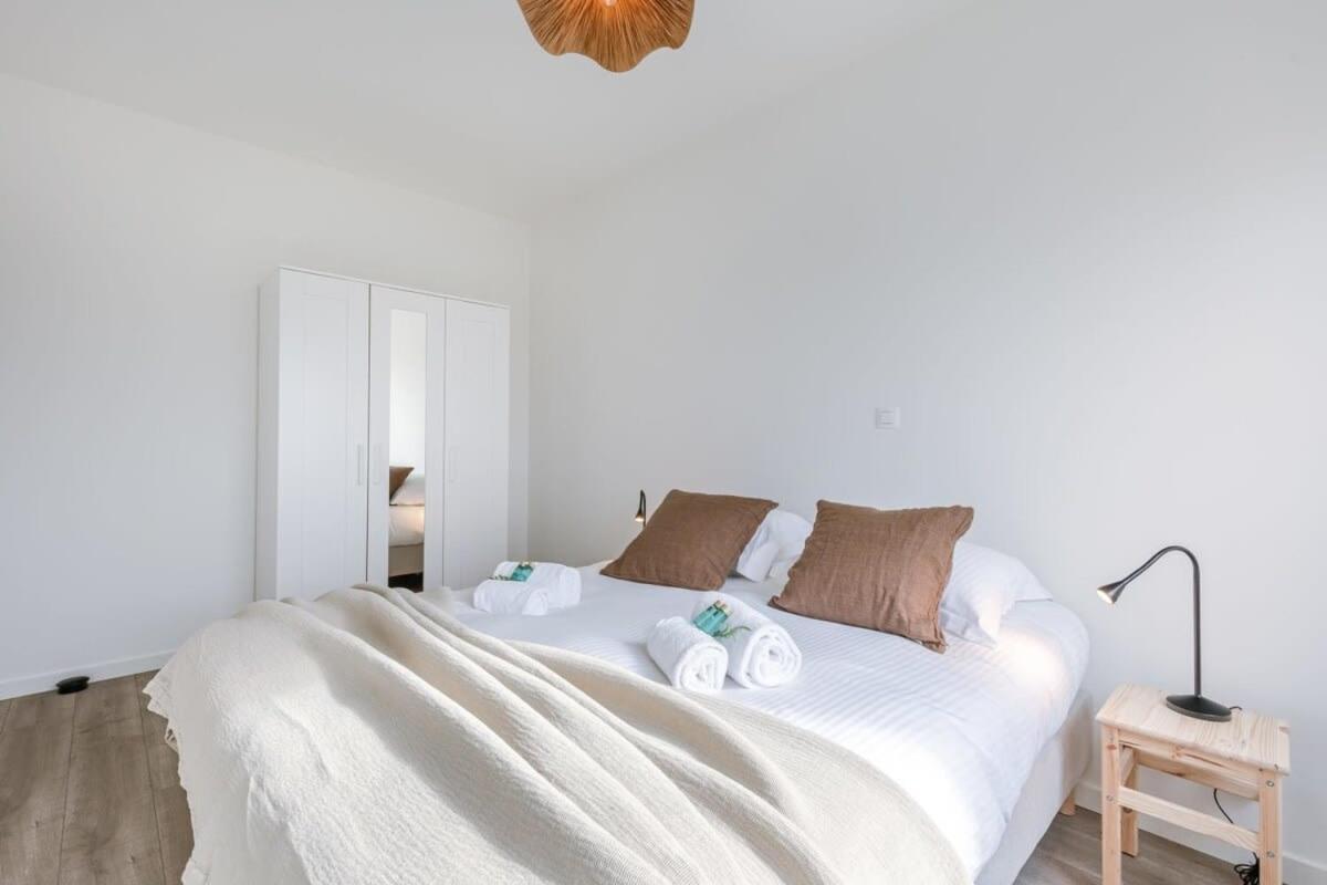 Huswell - Lovely New Apartment At The Harbor + Parking Brygge Exteriör bild