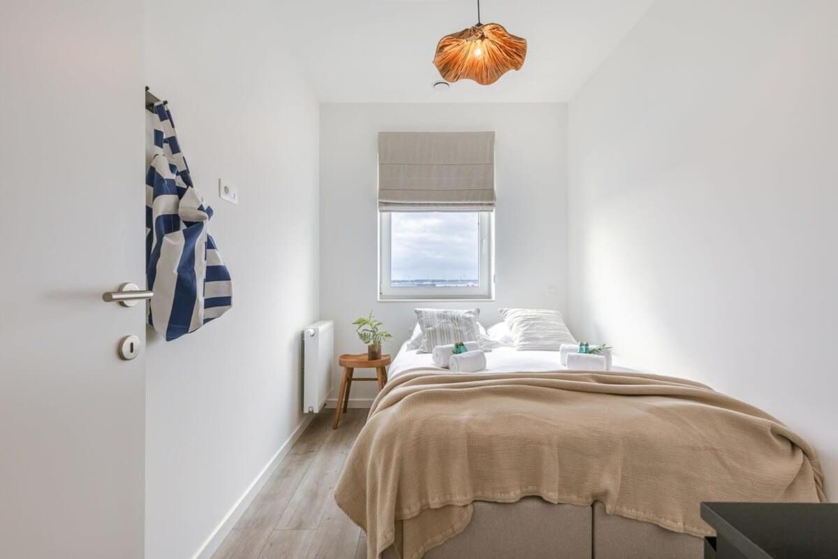 Huswell - Lovely New Apartment At The Harbor + Parking Brygge Exteriör bild