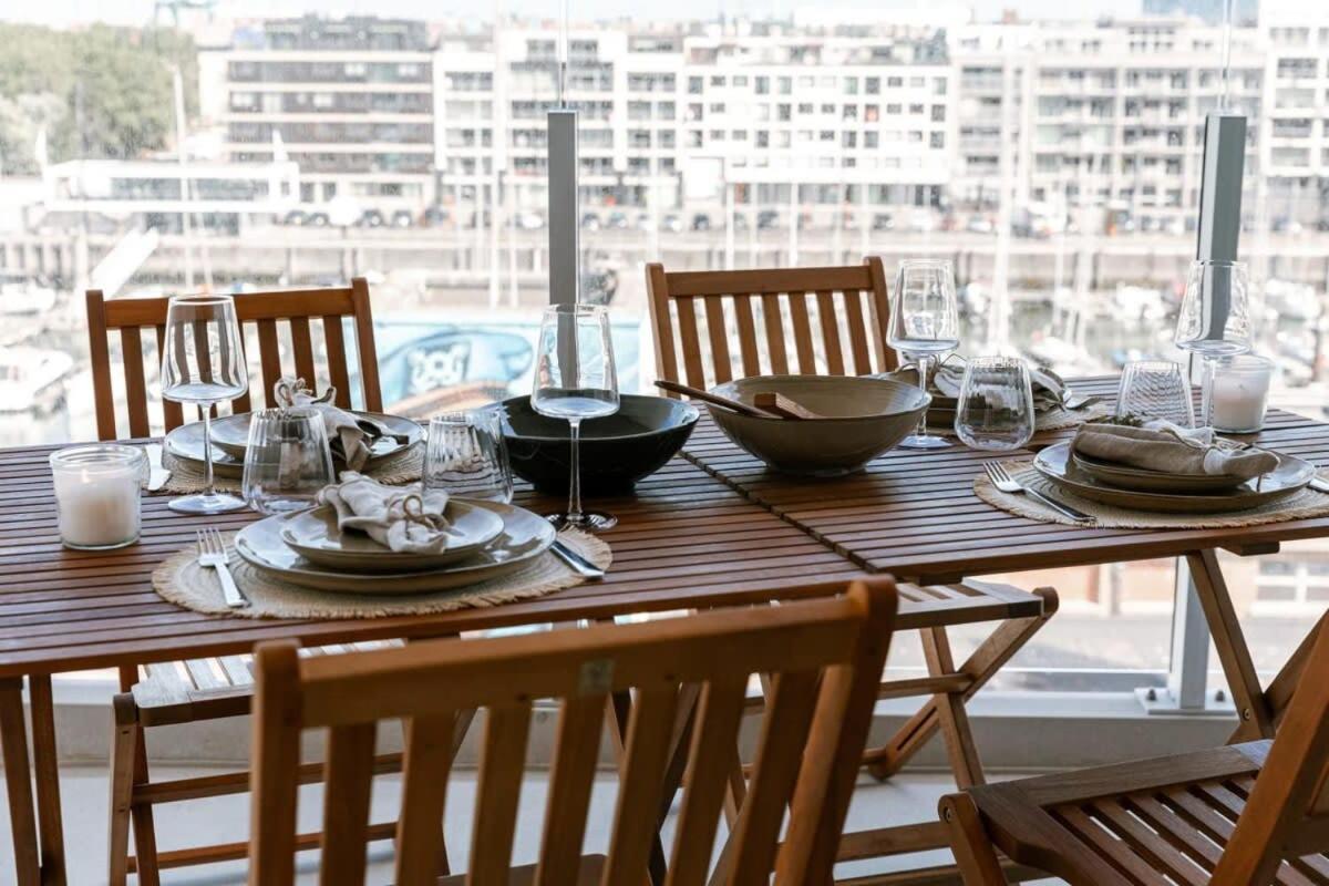 Huswell - Lovely New Apartment At The Harbor + Parking Brygge Exteriör bild